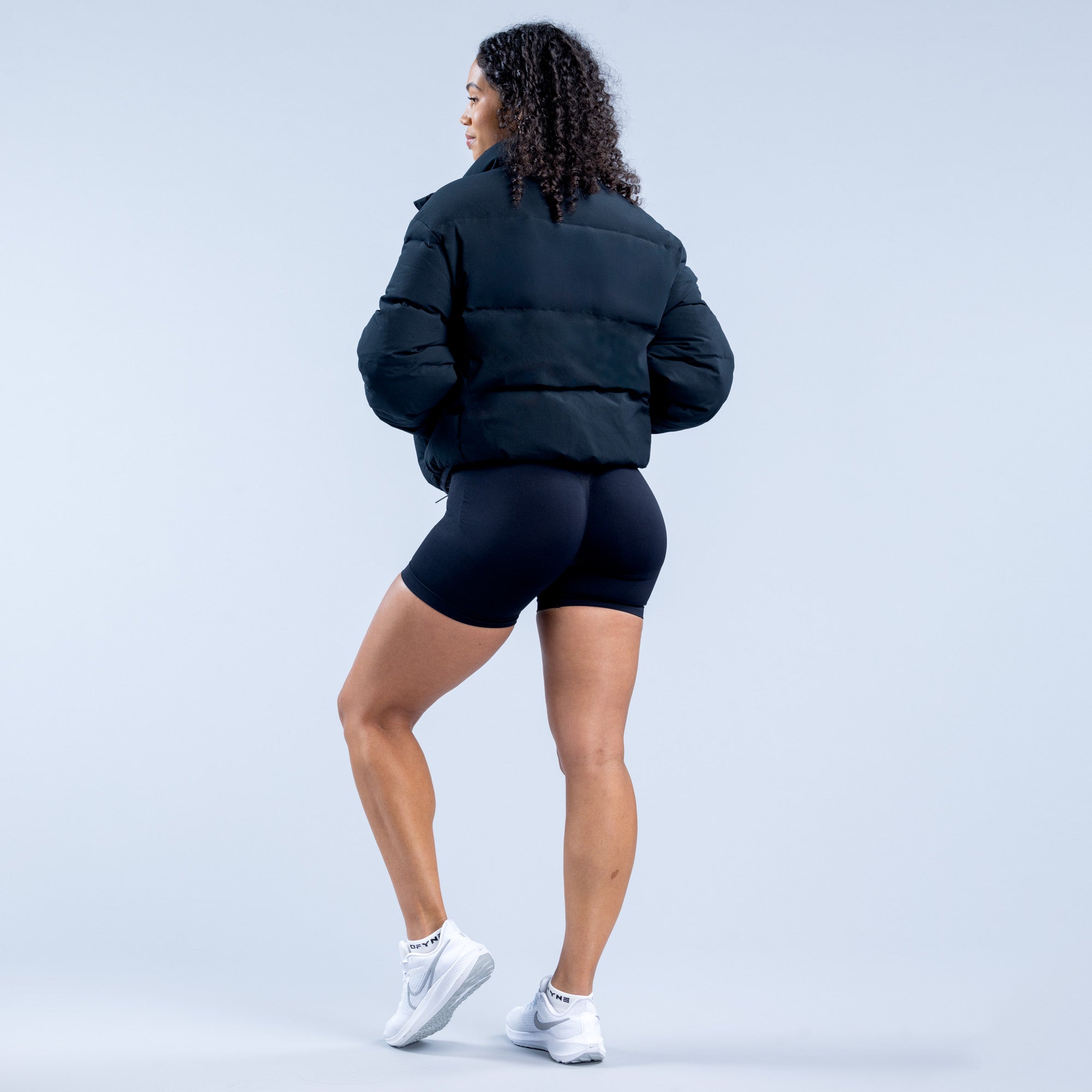 Dámské Bundy DFYNE Revive Short Down Černé | JOGKYE208