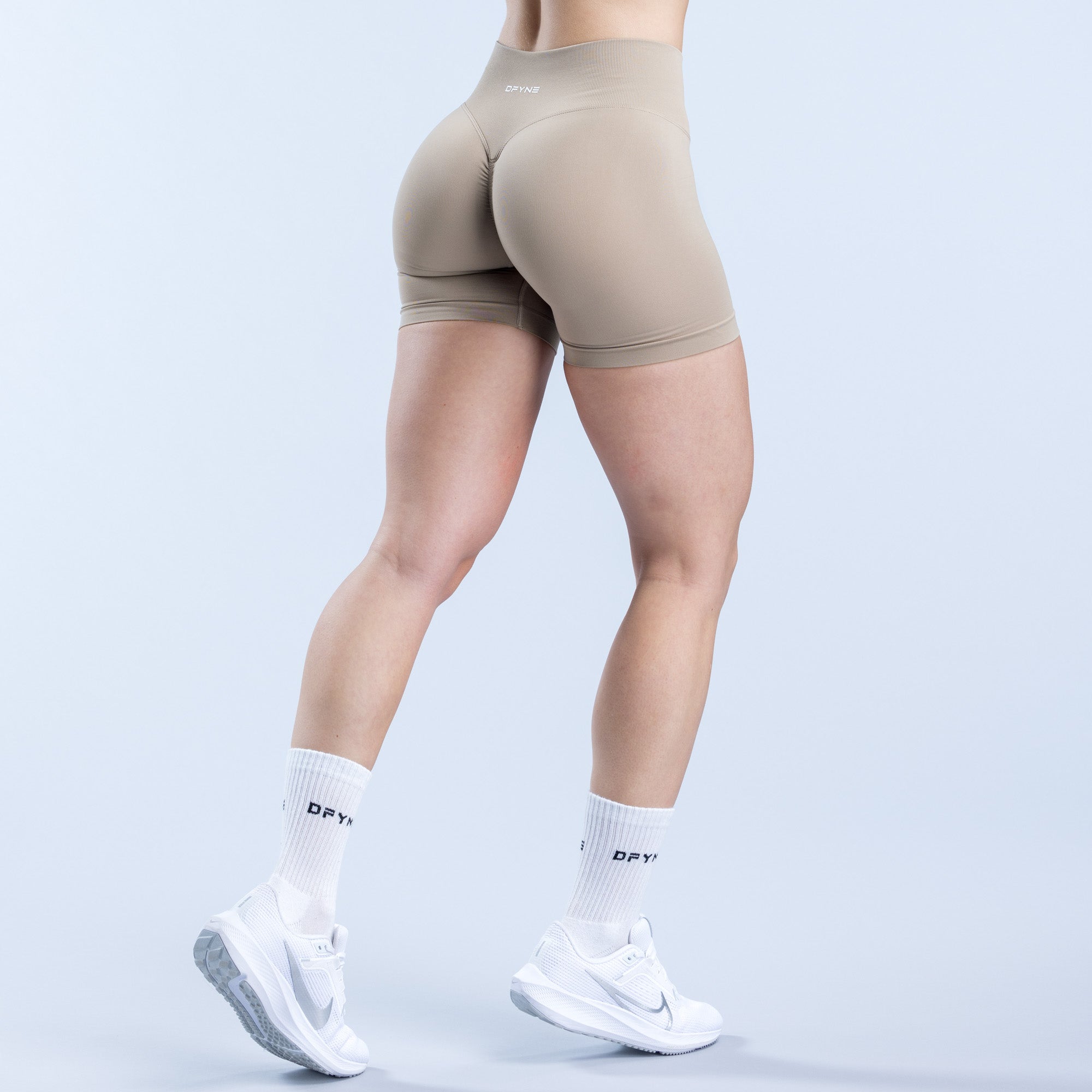 Dámské Shorts DFYNE Defy 4.5