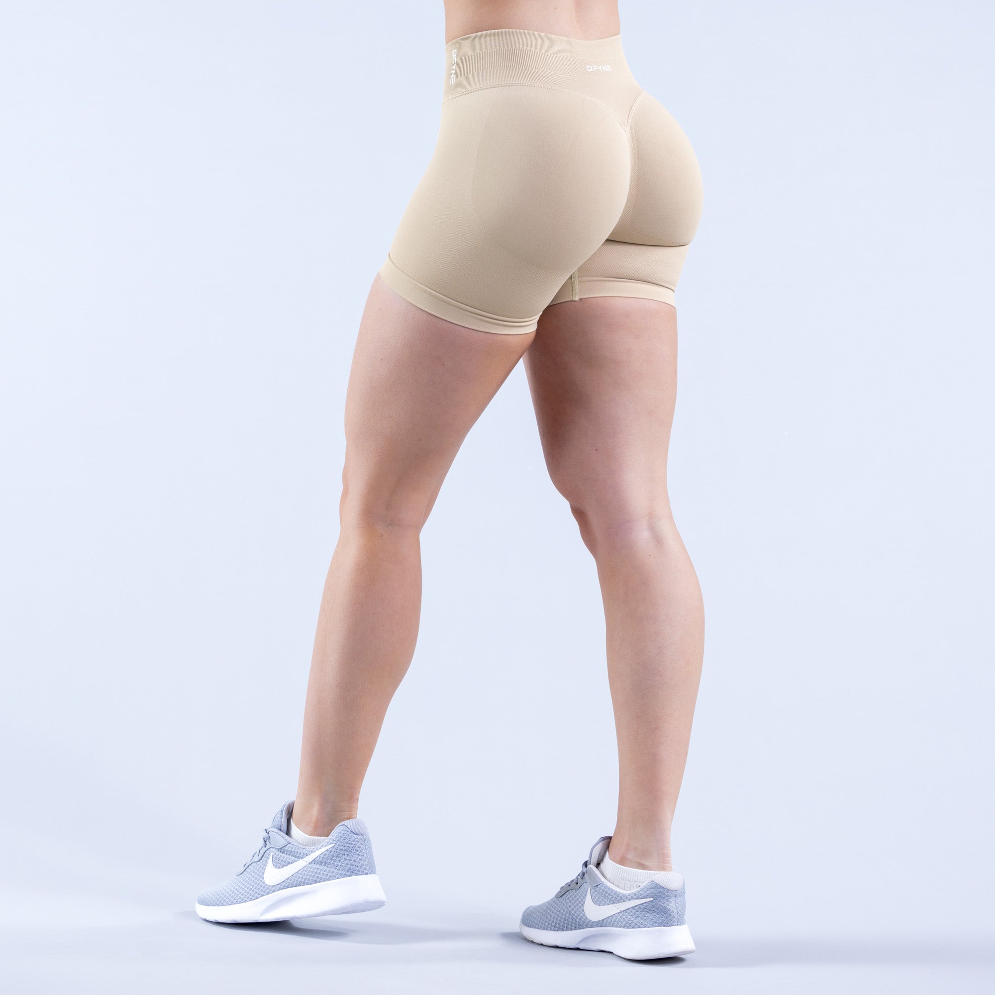 Dámské Shorts DFYNE Impact 4.5