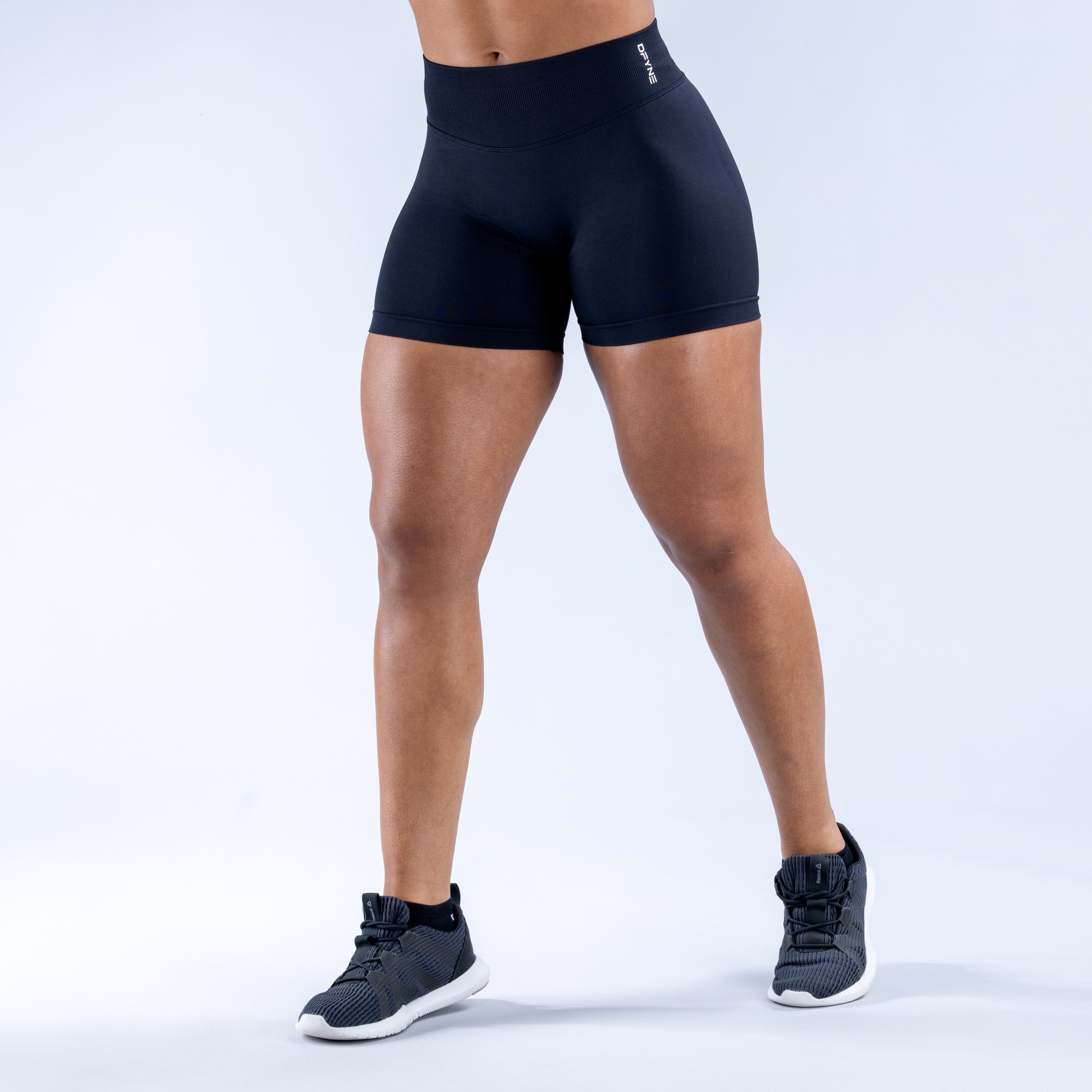 Dámské Shorts DFYNE Impact 4.5